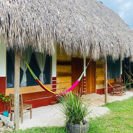 Topche, Centro Ecoturistico Лаканха Экстерьер фото