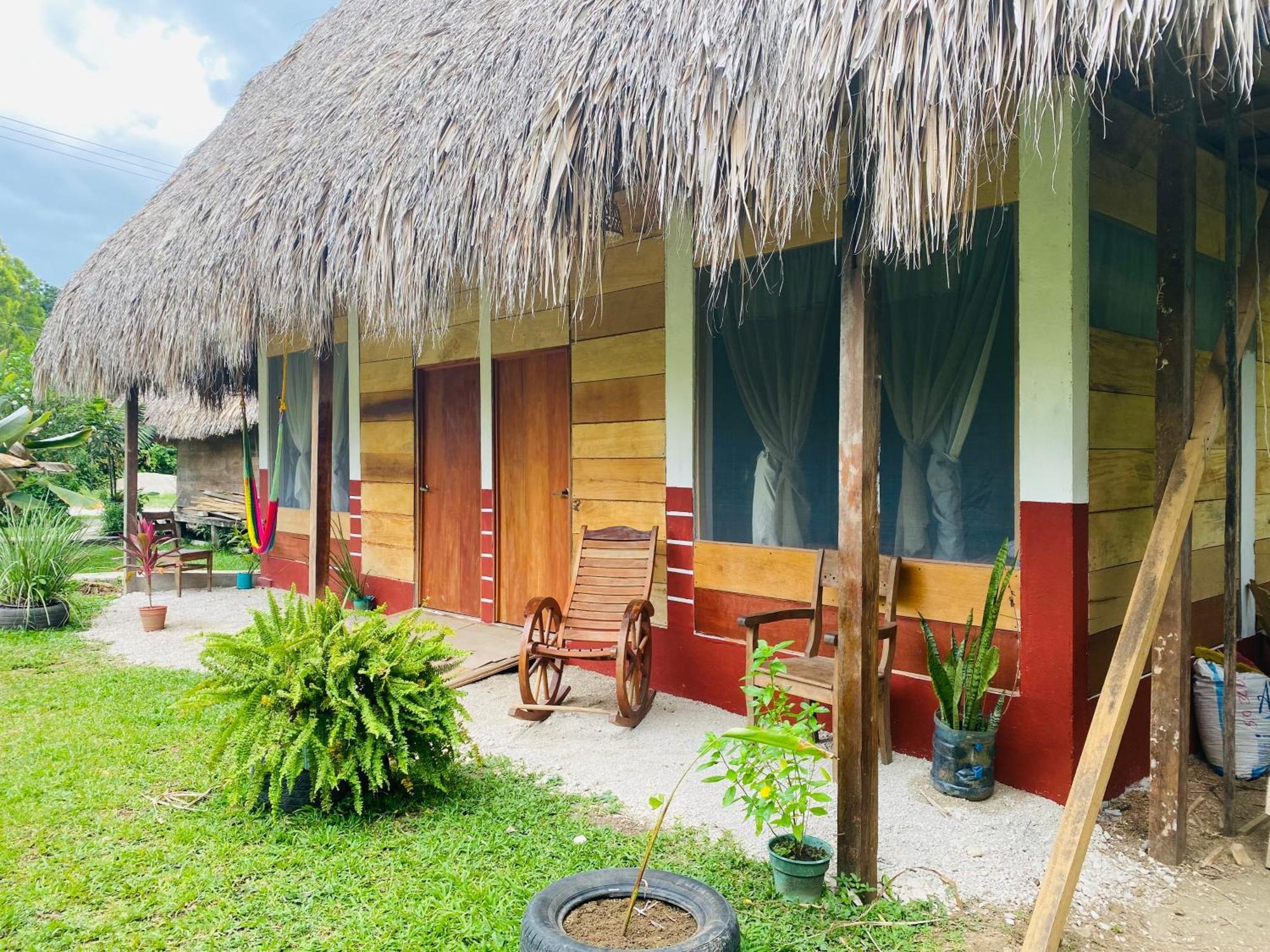 Topche, Centro Ecoturistico Лаканха Экстерьер фото
